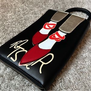 Picture Perfect Handbag